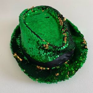 Color-shifting Sequin St. Patrick’s Day Hat 🍀